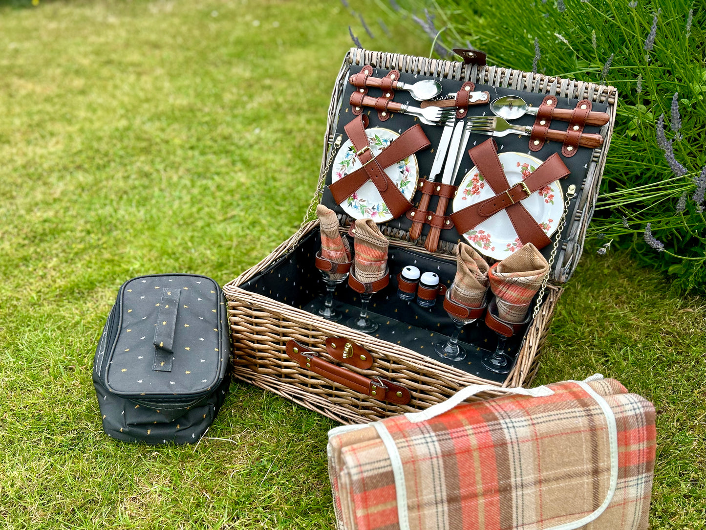 picnic hamper with vintage china 